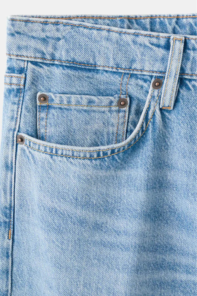 Straight Stretchable Denim – Calvin Klein