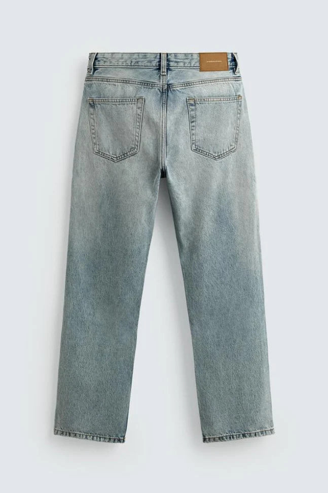 Straight Stretchable Denim – Levi’s
