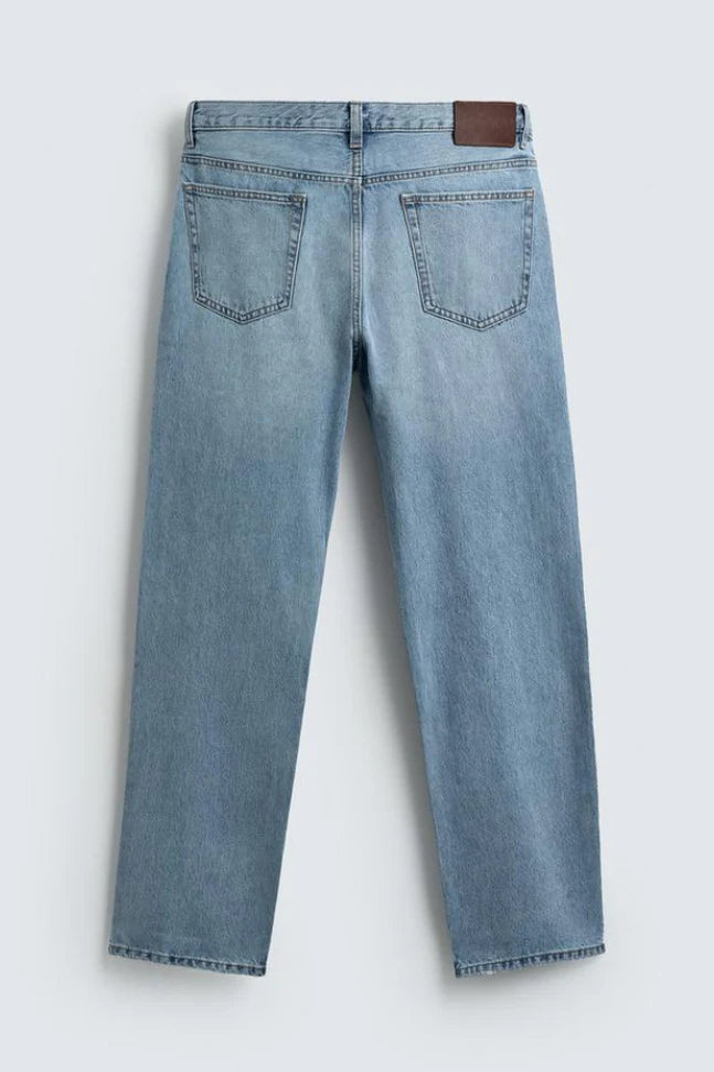 Straight Stretchable Denim - Calvin Klein